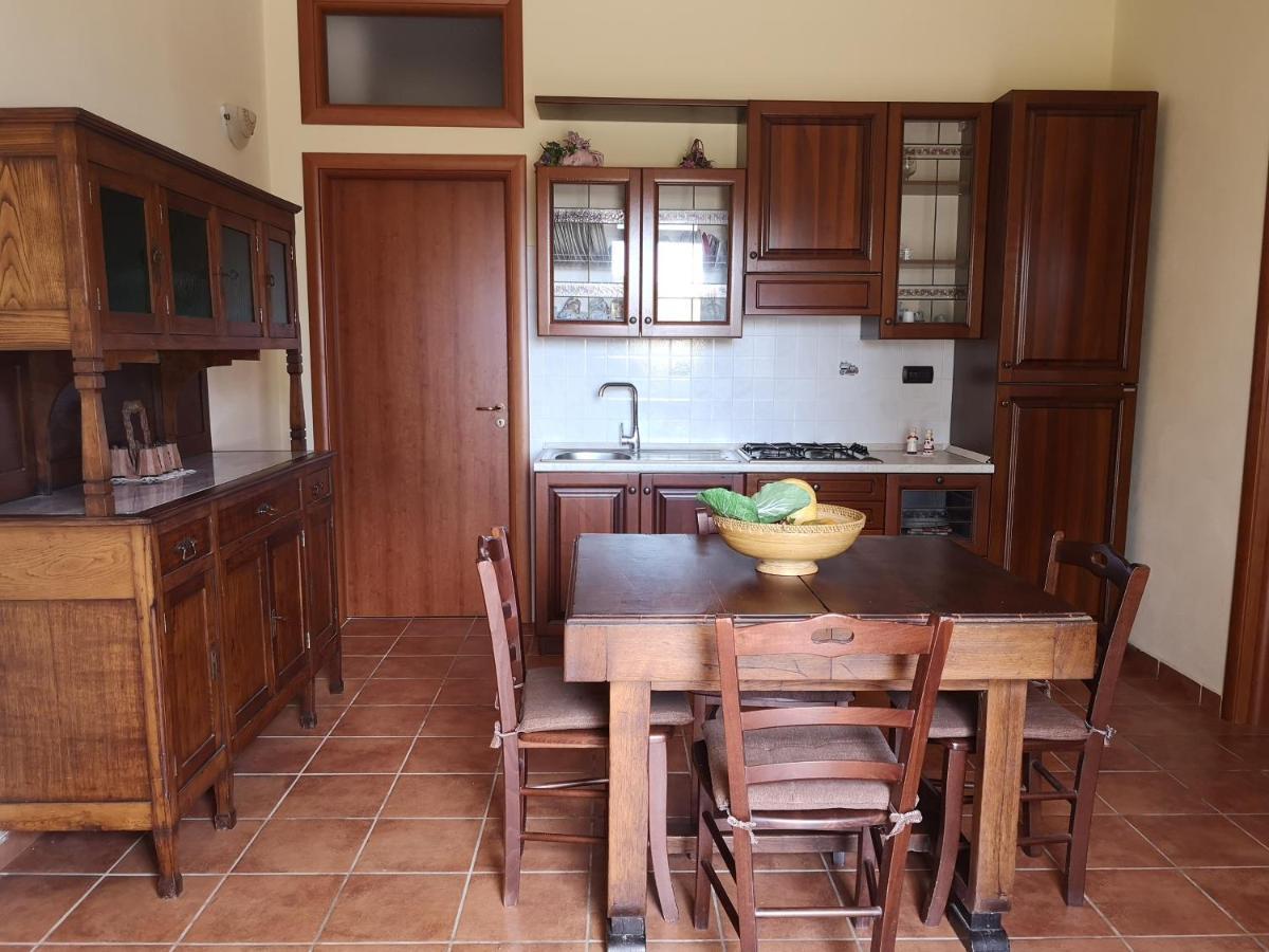 Agriturismo Catena Ciro Eksteriør billede