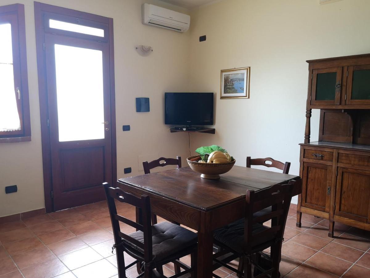 Agriturismo Catena Ciro Eksteriør billede