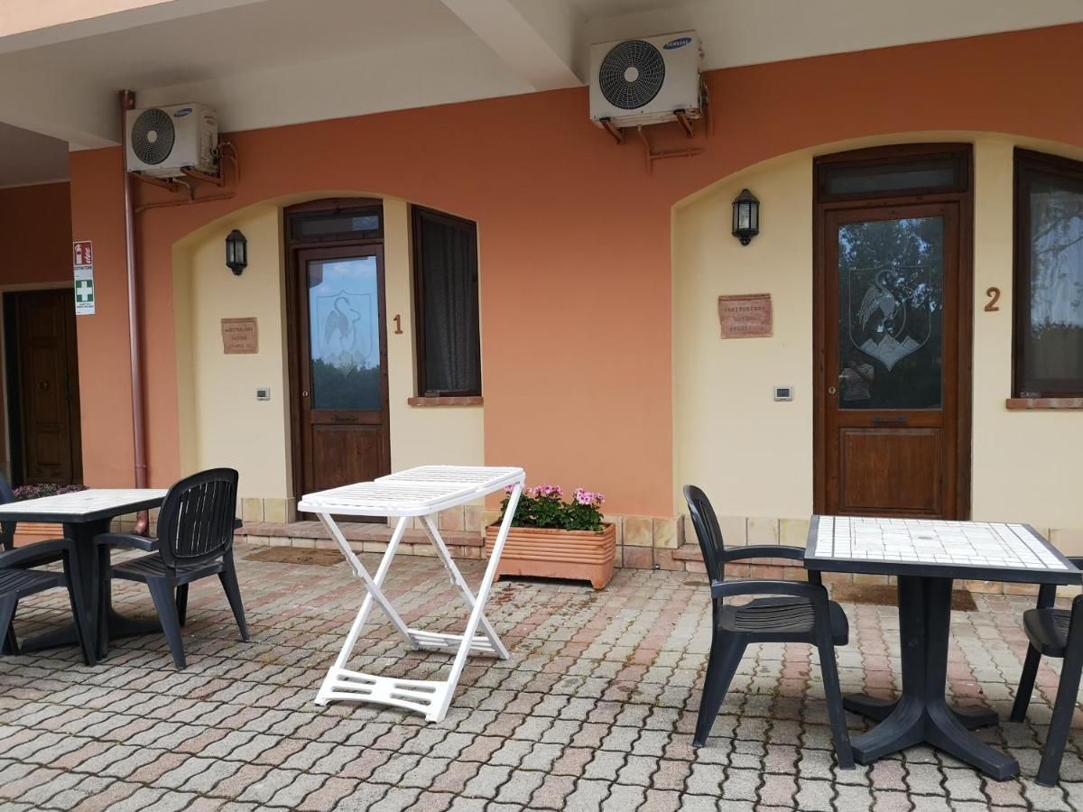 Agriturismo Catena Ciro Eksteriør billede