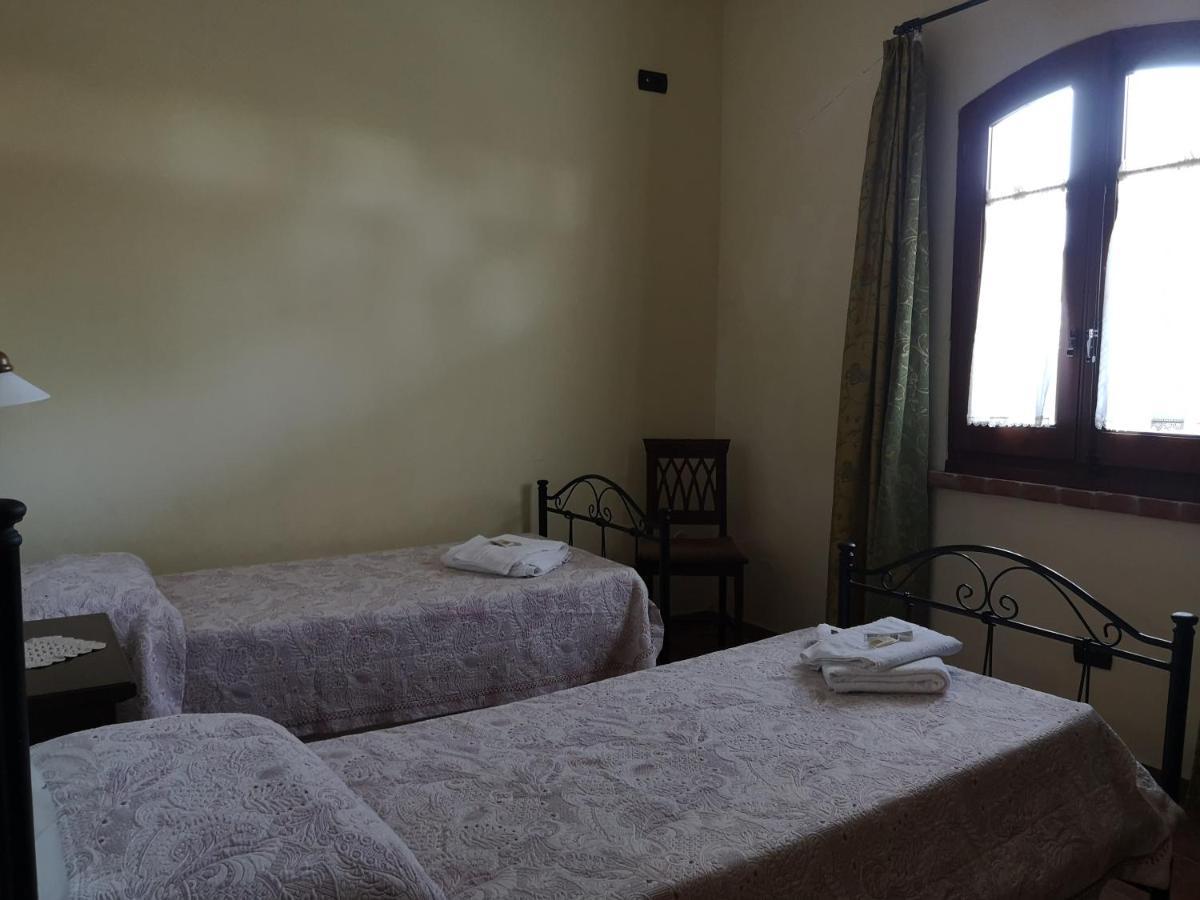 Agriturismo Catena Ciro Eksteriør billede
